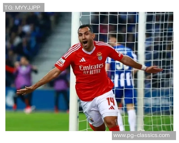 曼联逆袭本菲卡全场沸腾帽子戏法成比赛转折点分析 曼联逆袭本菲卡全场沸腾帽子戏法成比赛转折点分析