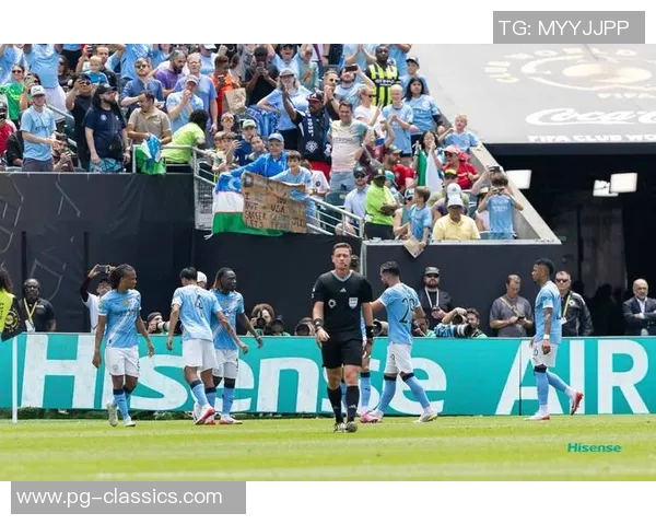 足总杯激战曼城与马竞0比0平红牌争议引发全场热议